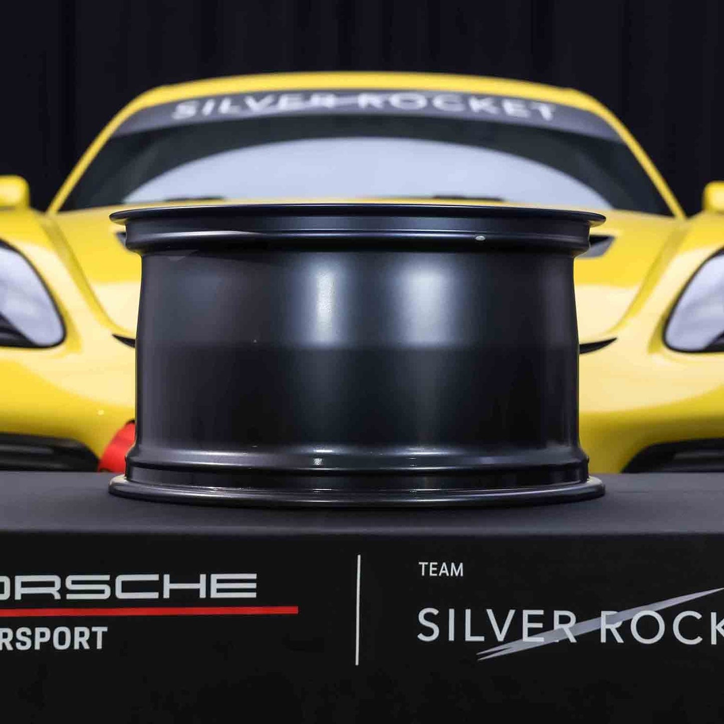 LIGHTWEIGHT MAGNESIUM CENTERLOCK WHEELS [GENUINE PORSCHE WHEEL SET]