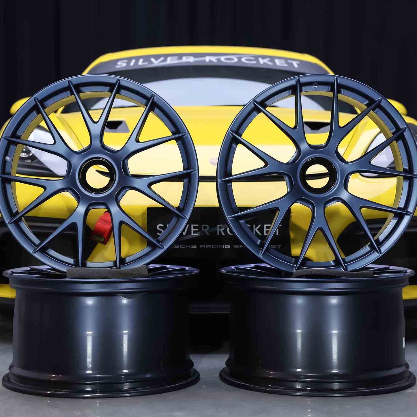 LIGHTWEIGHT MAGNESIUM CENTERLOCK WHEELS [GENUINE PORSCHE WHEEL SET]