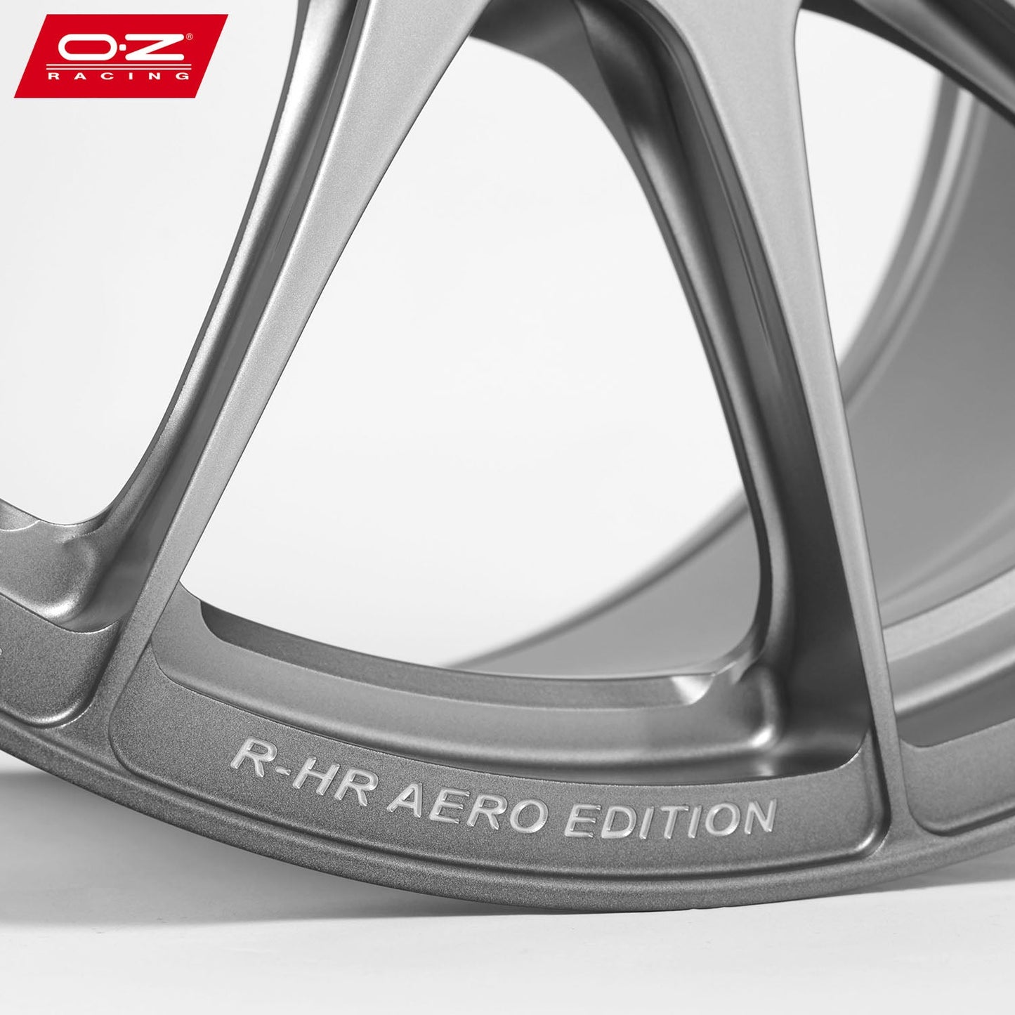 SR x OZ Racing PFC BRAKE KIT READY CENTER LOCK FORGED RIMS FOR GT4 RS 20 INCH / 19 INCH [PORSCHE 718 GT4 RS]